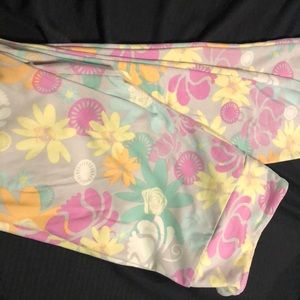 Lularoe OS Leggings.